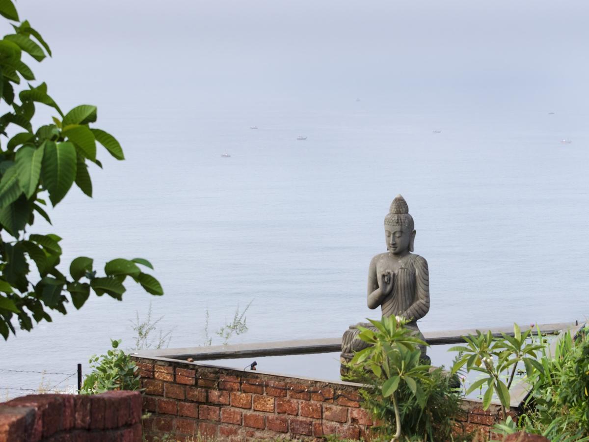 Saffronstays Villa 270, Dāpoli Buitenkant foto